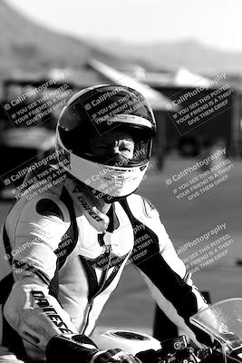 media/Mar-13-2022-SoCal Trackdays (Sun) [[112cf61d7e]]/Around the Pits/